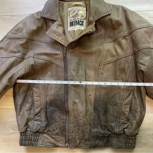 Vintage Rustic Heavy Leather Brown New Zealand  Outback Bomber Jacket Size Large - Picture 11 of 15